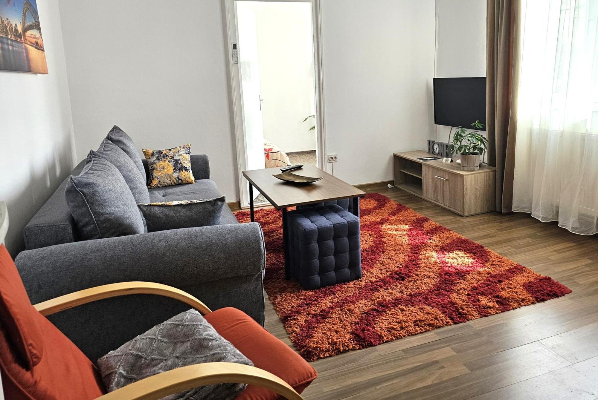 Cedonia Apartment
